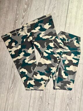 Offline by Aerie Camo Print Flare Leggings